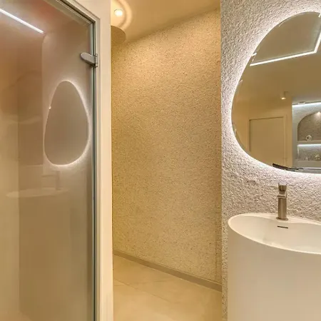 Appartement Santorini Suite, Jacuzzi & Hammam