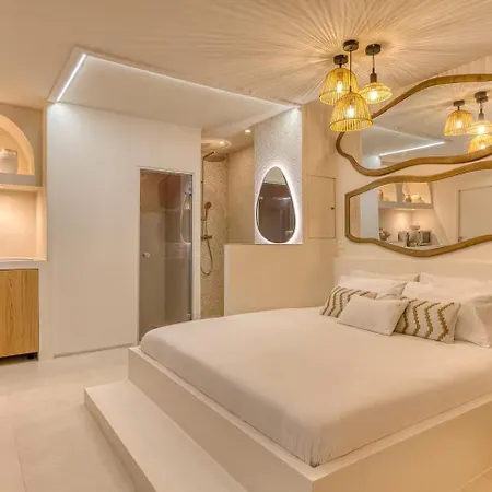 Lägenhet Santorini Suite, Jacuzzi & Hammam *